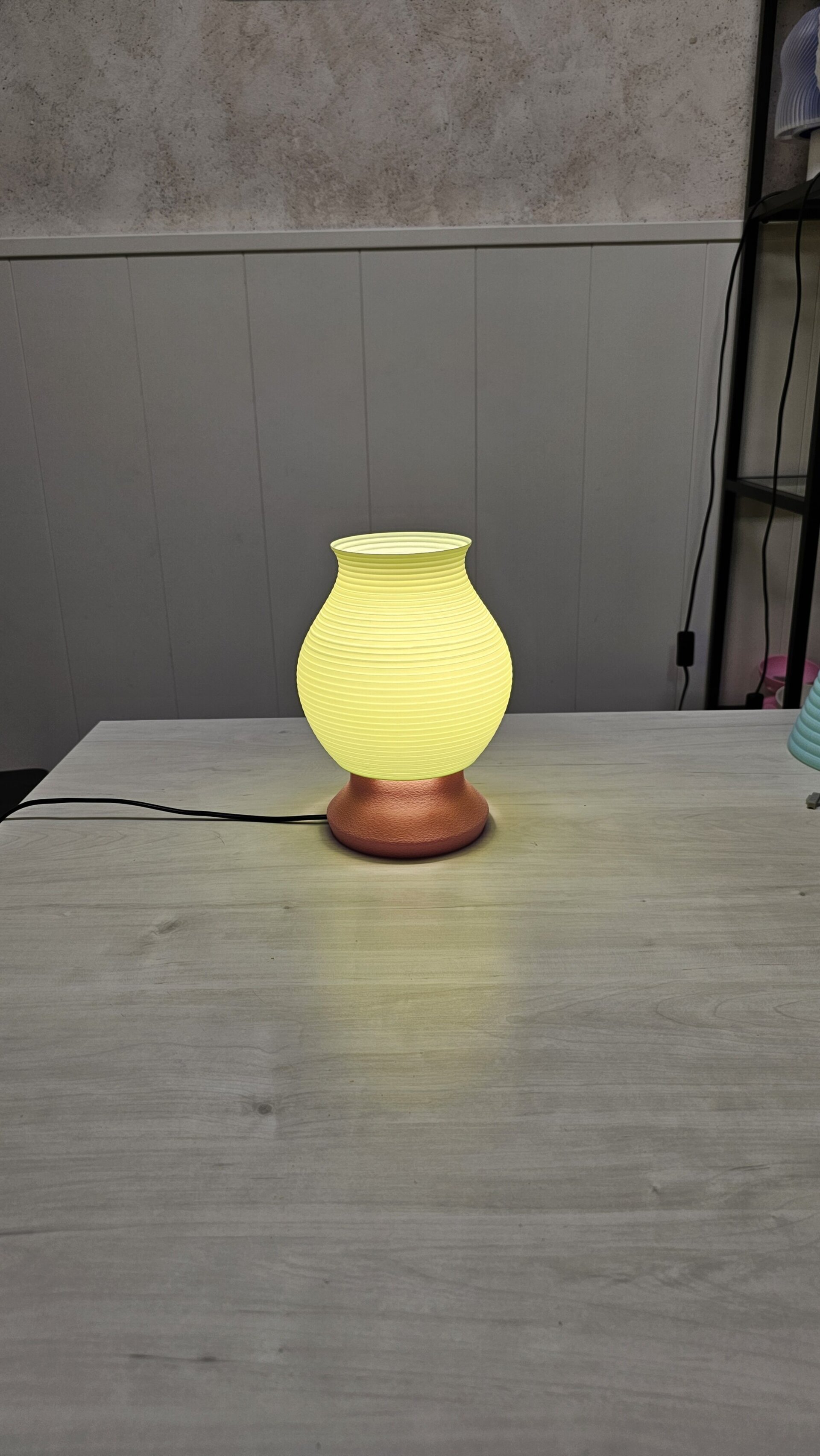 Lampara decorativa exclusiva - 1