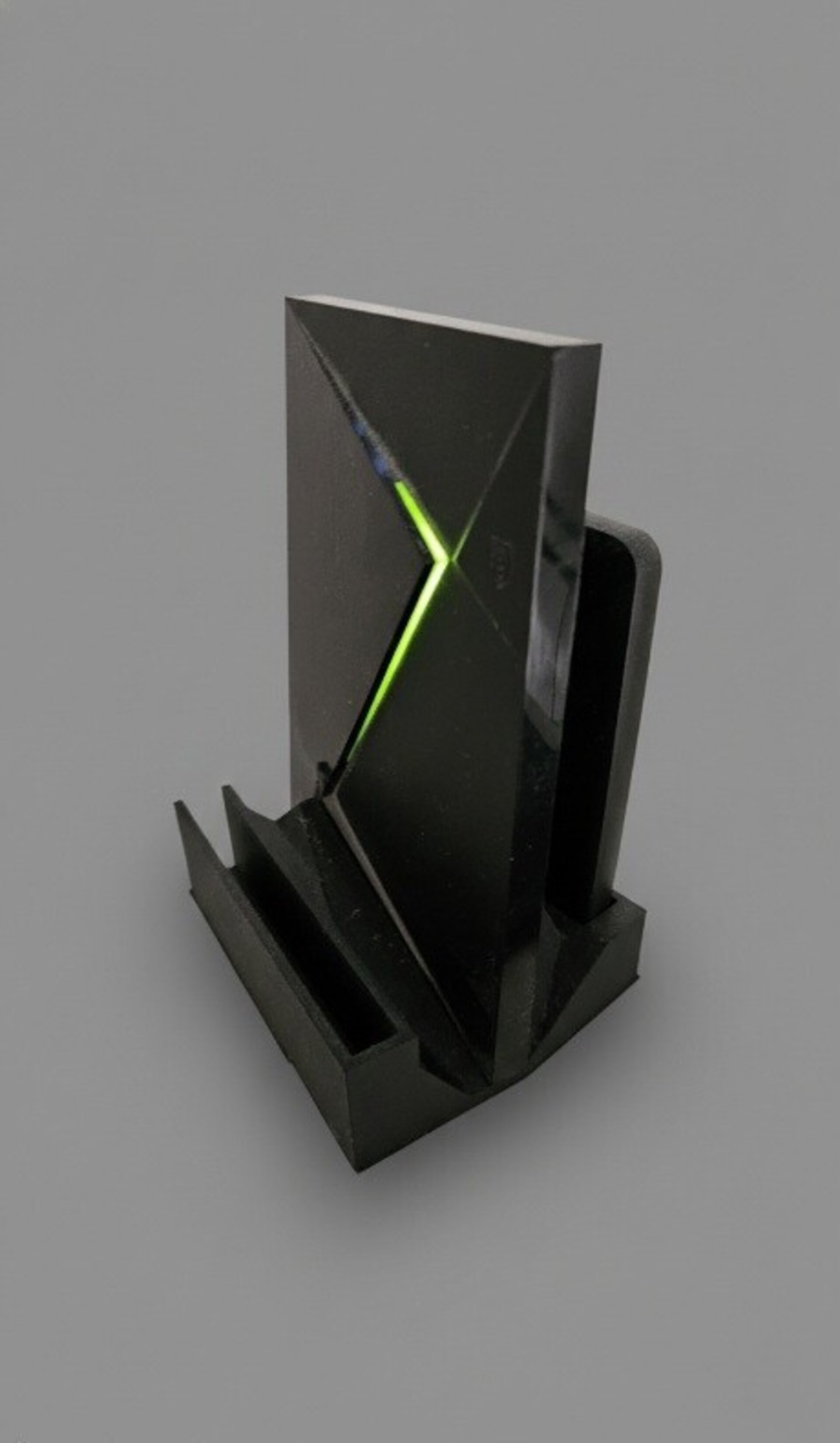 Soporte Vertical Nvidia Shield TV Pro Stand | Con Espacio Disco Duro HDD y Hub. - 3